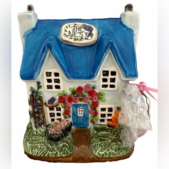 BLUESKY CLAYWORKS “THE NEST”TEALIGHT HOLDER HOUSE,BIRDS, FLOWERS GARDEN NEW - Picture 1 of 11